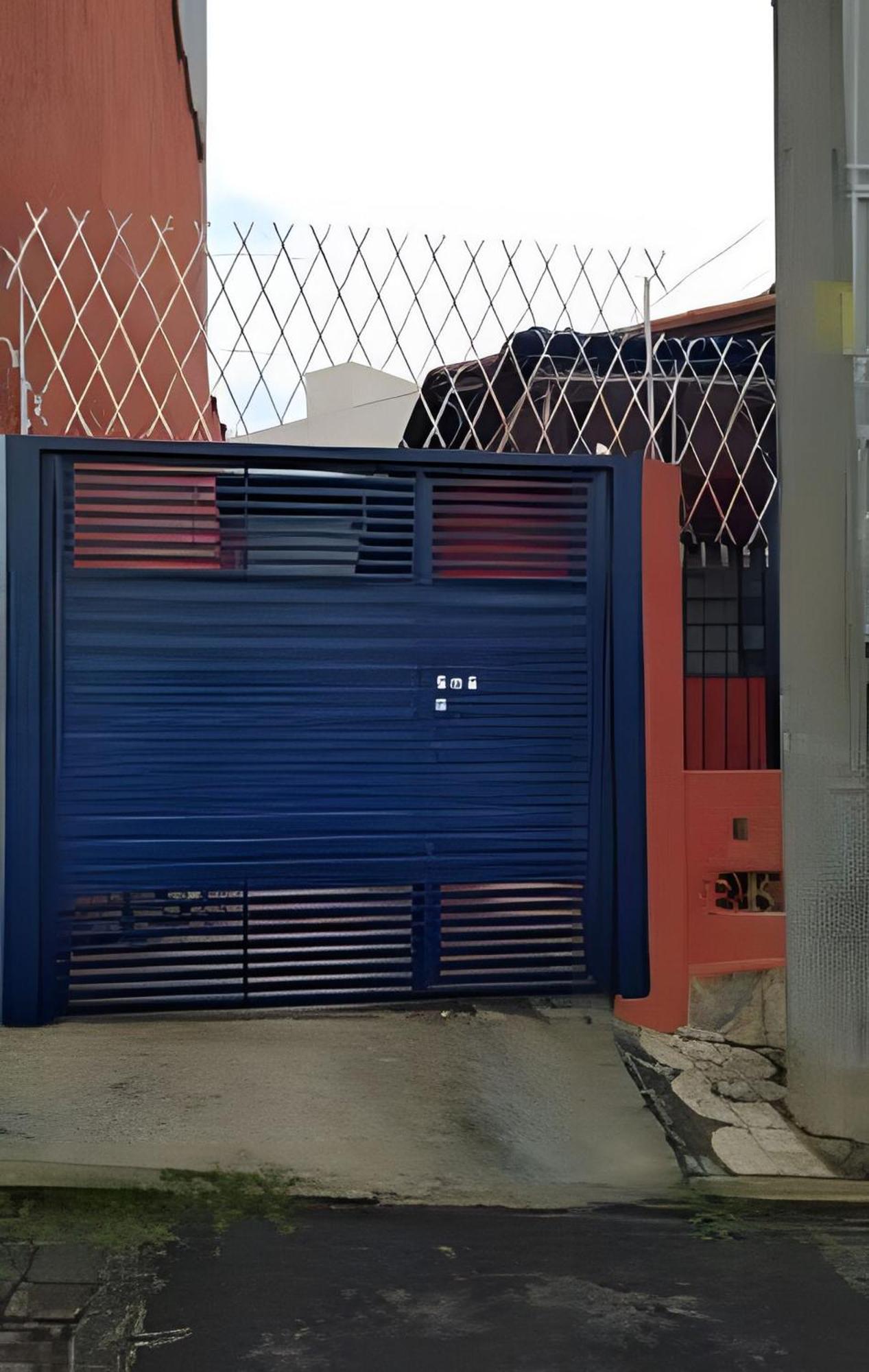 Casacentrocompartilhadamogidascruzes Holiday home